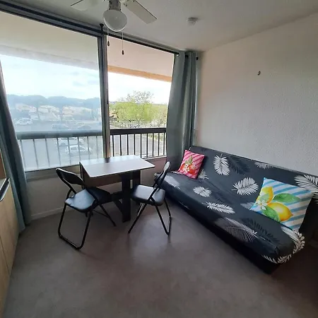 Appartement Renove Avec Piscine Et Acces Direct